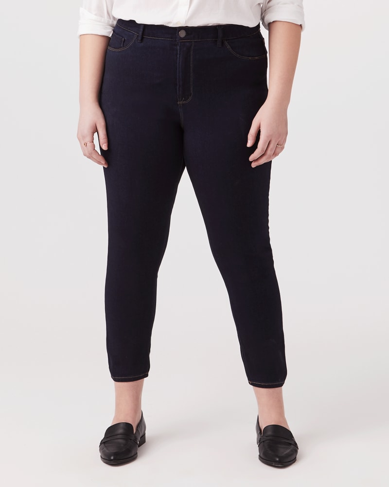 Front of plus size Andrea Skinny Jean by Curve Appeal | Dia&Co | dia_product_style_image_id:154321